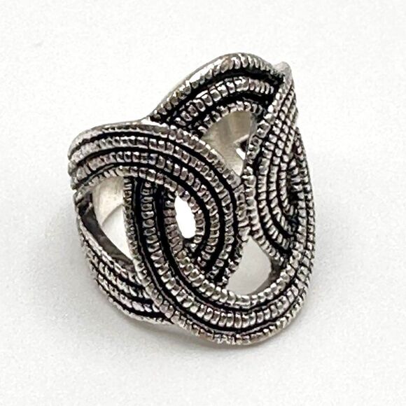 Silver Tone Braided Rope Statement Ring Size 7 - Picture 1 of 3